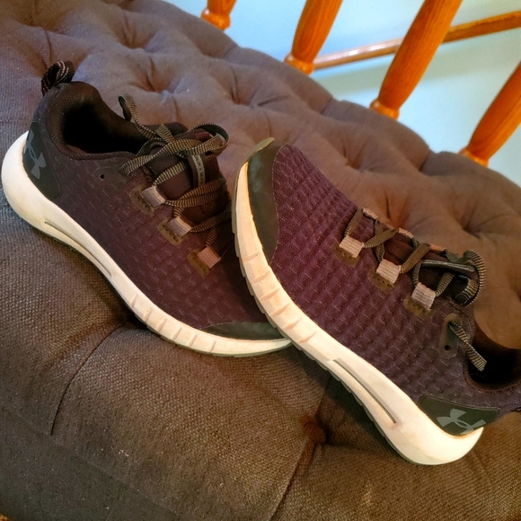 Boys Shoe Bundle - Picture 2 of 4